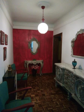 Como en tu propia casa, Granada
